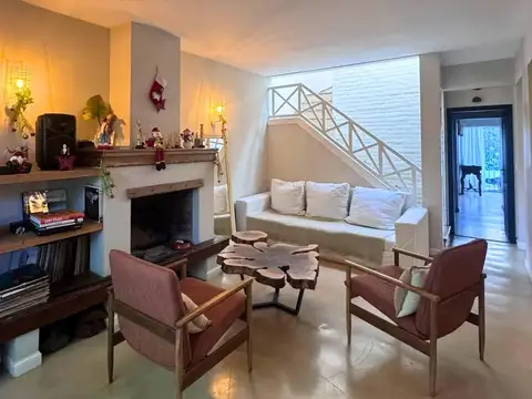 Casa en venta, 5 dormitorios, en San isidro