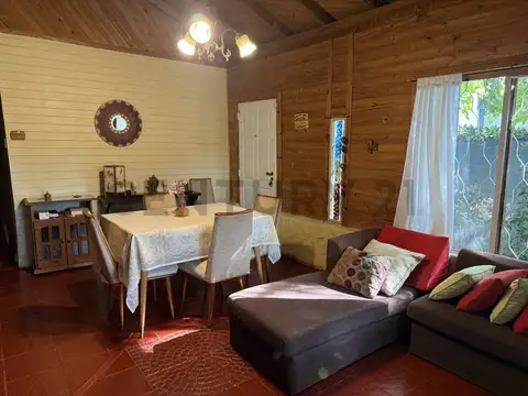 Venta de lote con casa en City Bell