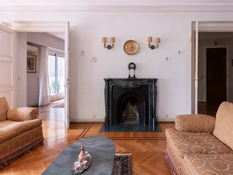 Departamento en Venta de 5 dormitorios