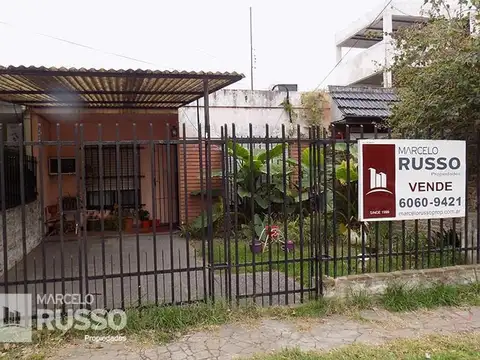 CASA 3 AMBIENTES – Bº LOS PINOS