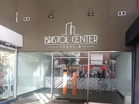 Peatonal San Martin y Avenida Peralta Ramos