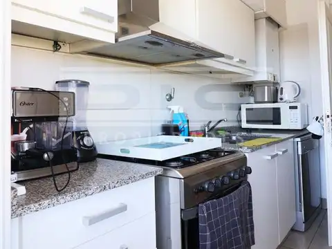 Departamento 3 ambientes con 2 baños