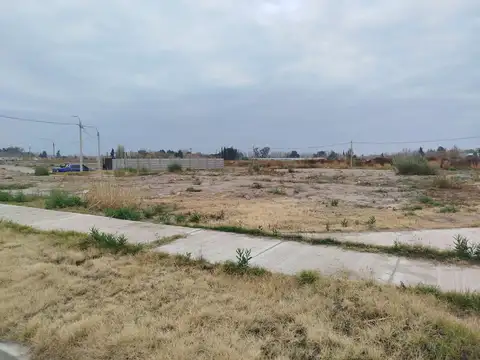 VENTA DE LOTE EN BARRIO NATANIA 44 EL EQUIPO