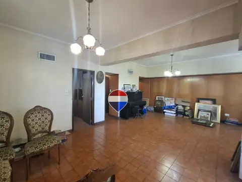 San Martín 600