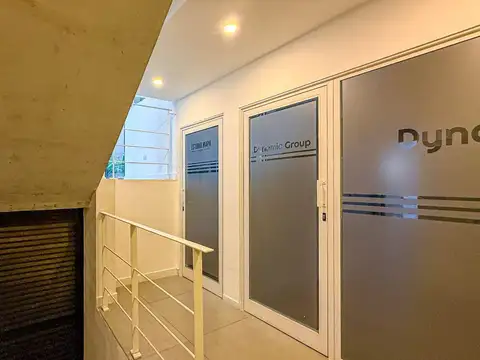 Oficina en Alquiler en Villa Primera, $ 630.000
