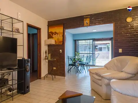 Casa 3 ambientes con 1 baño