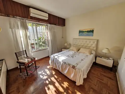Depto Tipo Casa en Venta 50 años