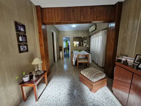 Depto Tipo Casa en Venta con 1 cocheras