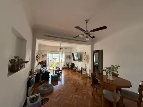 Departamento 3 ambientes con 2 baños