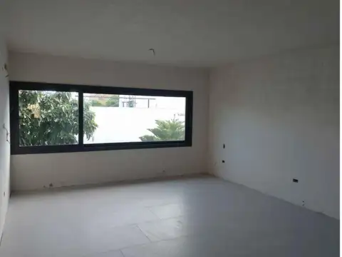 Ventra monoambiente con terraza en Nuñez - calle Ramallo al 1700