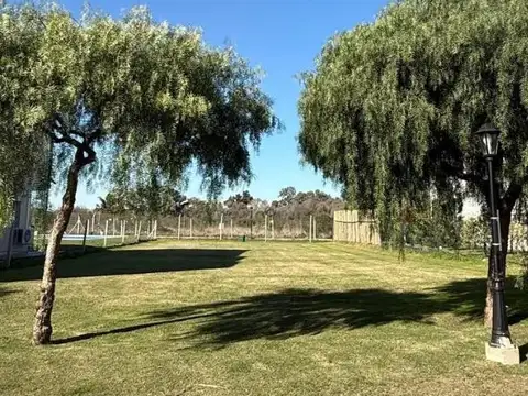Terreno en venta en San Ramiro Pilar del Este