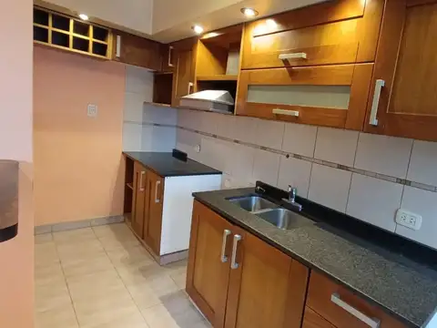 Departamento de 4 ambientes apto crédito Lomas