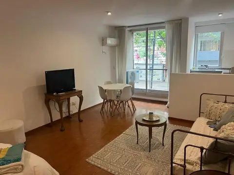 Departamento en Alquiler en Parque Chas, $ 700.000
