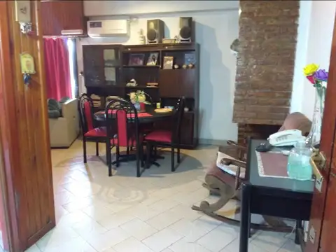 Depto Tipo Casa en Venta con 2