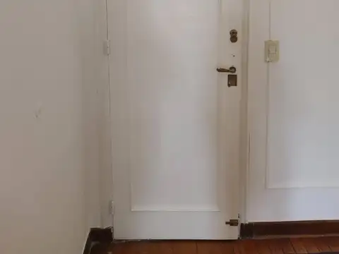 Departamento 6 ambientes con 2 baños