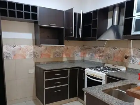 Depto Tipo Casa en Alquiler en Munro, $ 1.400.000