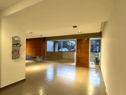 Departamento en Alquiler en Castelar Sur, $ 800.000