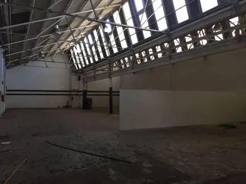 Galpon en Venta en Barracas, USD 700.000