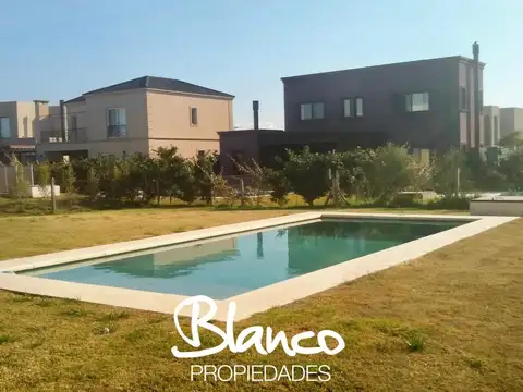 Casa en Venta en Puertos, USD 365.000