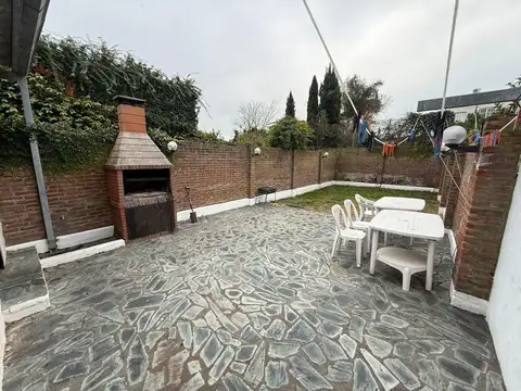 Venta PH 4 Ambientes San Carlos SUM Parque