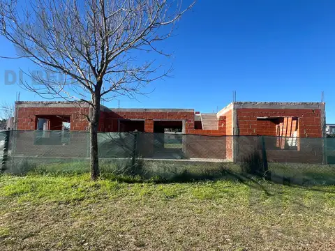 Lote con proyecto 