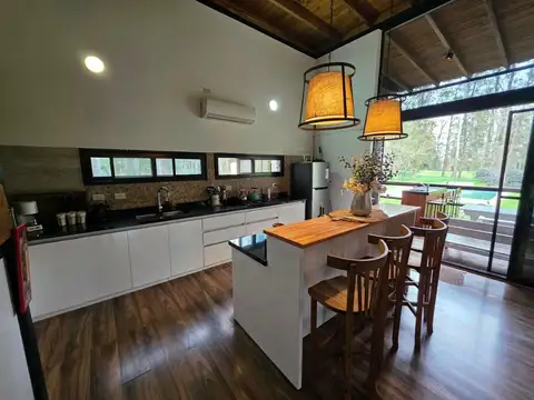 Casa en Alquiler en Oliveros, USD 2.000