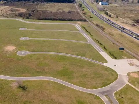 Terreno en venta - 712Mts2 - Aluen, Tristán de Suarez