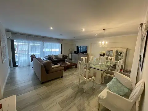 Piso 4 ambi plaza mitre con Cochera y baulera 