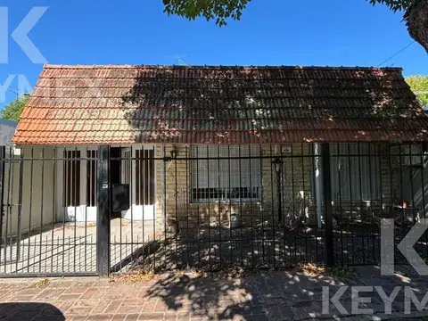 Casa en alquiler 2 dormitorios con parrilla Gonnet