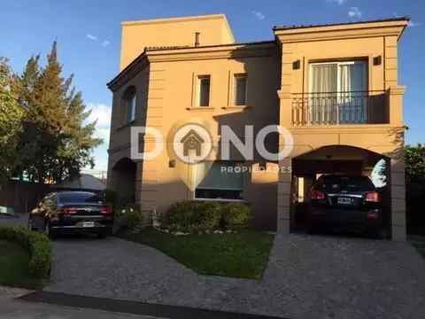 Casa en Venta de 5 dormitorios