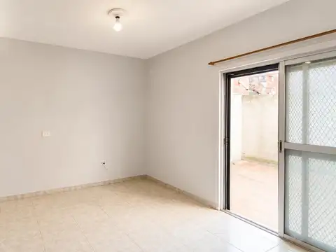 Depto Tipo Casa en Alquiler 15 años