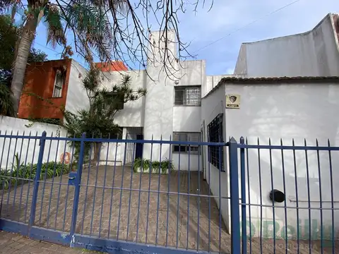 Casa en venta en Lomas de San Isidro, zona Jockey Club