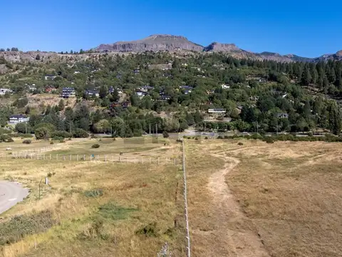 VENTA TERRENO SAN MARTIN DE LOS ANDES . TERRENO COMERCIAL DE GRAN ESCALA SOBRE RUTA 40.