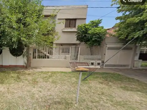 VENTA DE DOS VIVIENDAS EN UN MISMO LOTE - TOLOSA