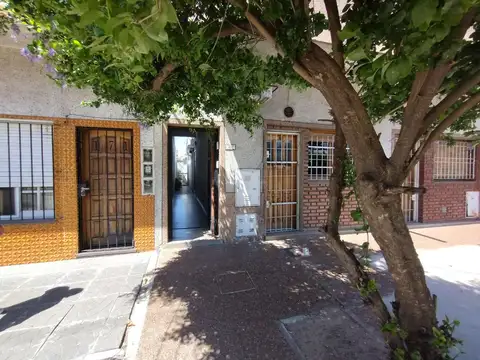 PH 3 Ambientes con Terraza en Bernal en Venta