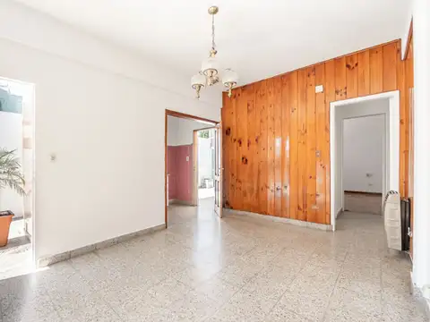 OPORTUNIDAD! CASA TIPO PH 3 AMB.  APTO A CRÉDITO