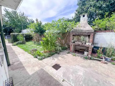 Manuel Belgrano 1700