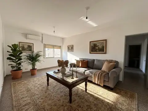 Departamento de 2 dormitorios en venta – barrio alberdi – av. colón al 1800