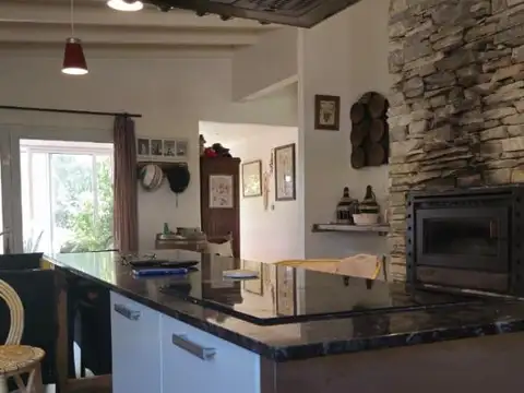 CASA 2 AMB. BARRIO PRIVADO SAN BENITO