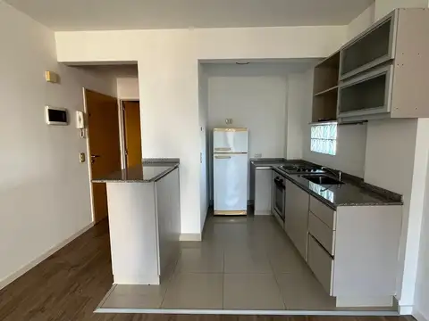 Departamento en Alquiler en Flores, $ 600.000