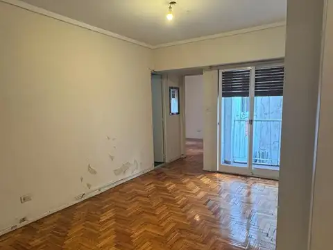 Av Santa Fe 2500, Piso 2