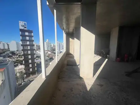 Diagonal 77 e/ 11 y 40 1000