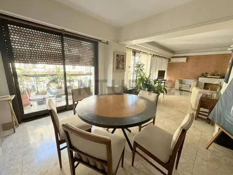 Eustaquio Frias 300, Piso 6