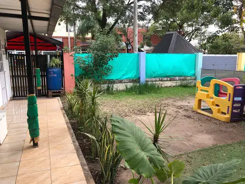 Esquina comercial, Centro de Funes