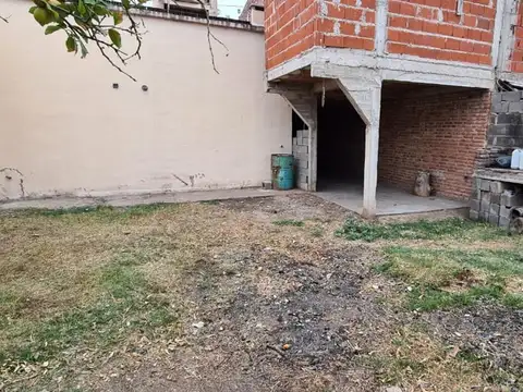 Casa en Alquiler en Los Boulevares, $ 470.000