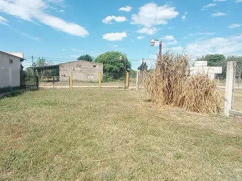 Saavedra Y Cordoba 100