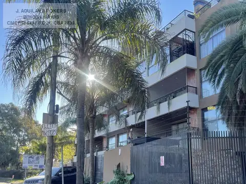 Departamento en Barrio Parque Leloir