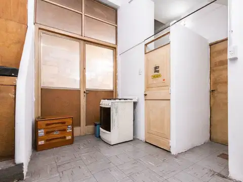 VENTA CASA Y DEPOSITO - LANUS OESTE