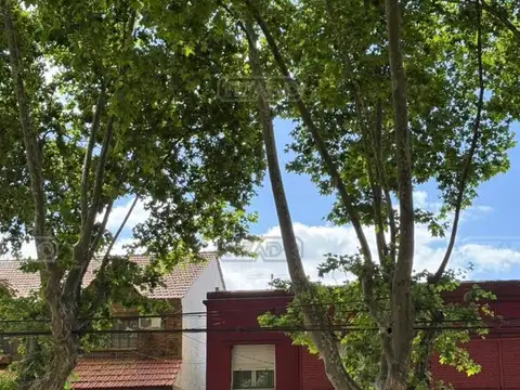Depto Tipo Casa en Venta de 2 ambientes