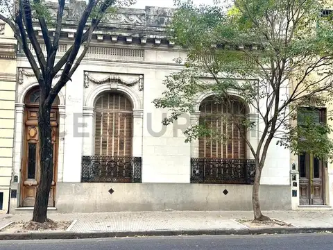 Solis 1800, Piso 0